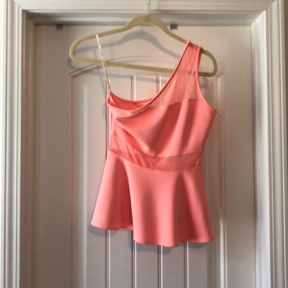 Guess top nwot
